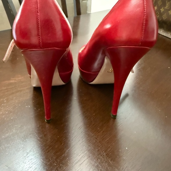 Prada pee toe Mary Jane’s size 38 - Picture 3 of 6